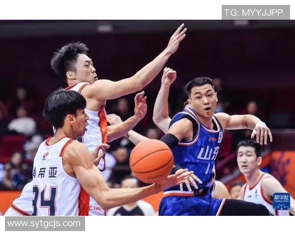 2018年CBA山东队与福建队激战回顾精彩瞬间与赛场亮点分析